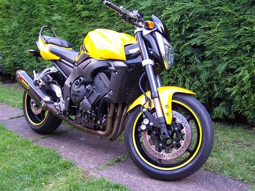 Product picture Yamaha FZ1-N FZ1-NV FZ1-S FZ1-SV Motorcycle Workshop Service Manual 2006