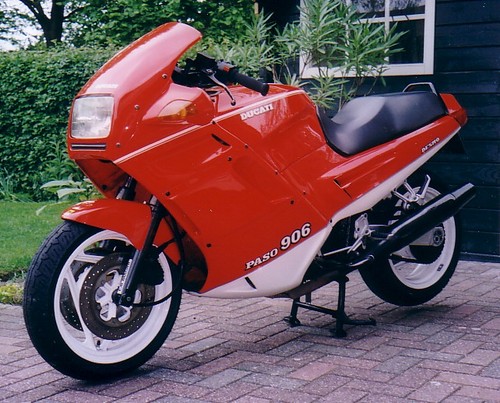 Product picture Ducati 906 Paso Motorcycle Workshop Service Repair Manual 1988-1991 (En-De-It-Fr-Es)