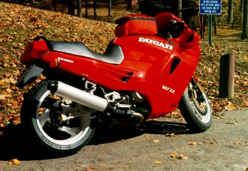Product picture Ducati 907 I.E. Motorcycle Workshop Service Repair Manual 1990-1993 (En-De-It-Fr-Es) 